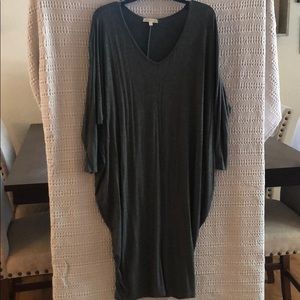 Long 3/4 sleeve dress